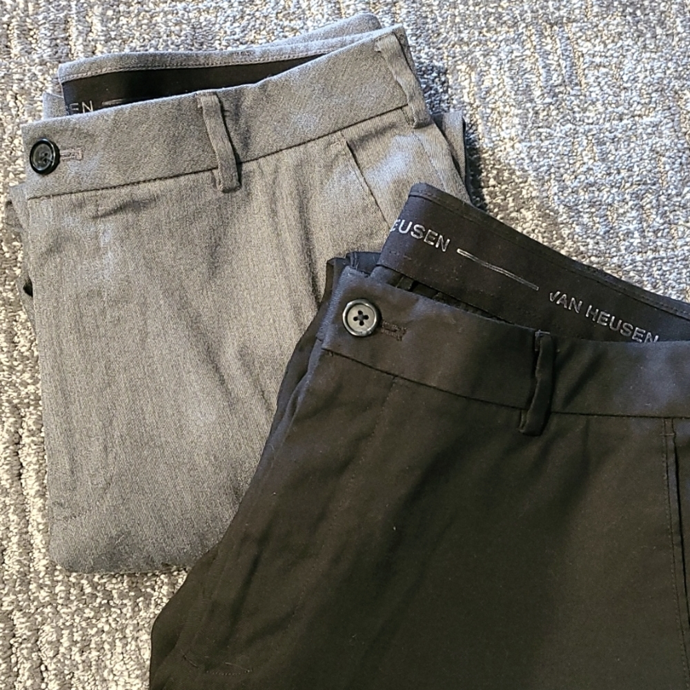2 Mens Van Heusen Slacks